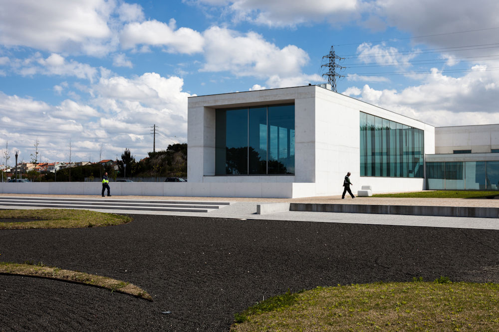 Funeral of Matosinhos / Luísa Valente