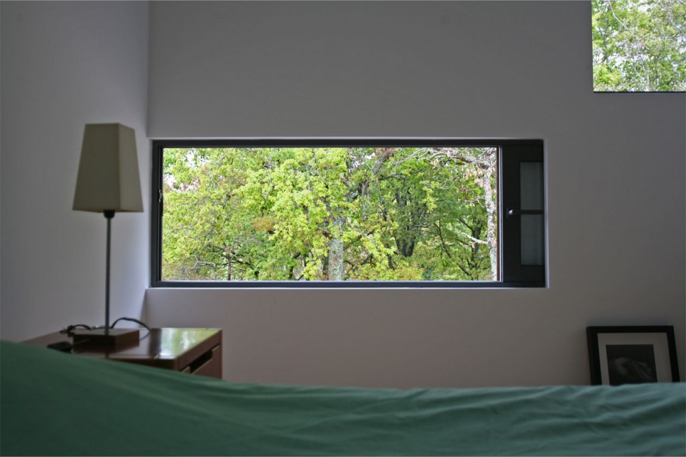 House in Serra de Freita / Oficina d’Arquitectura
