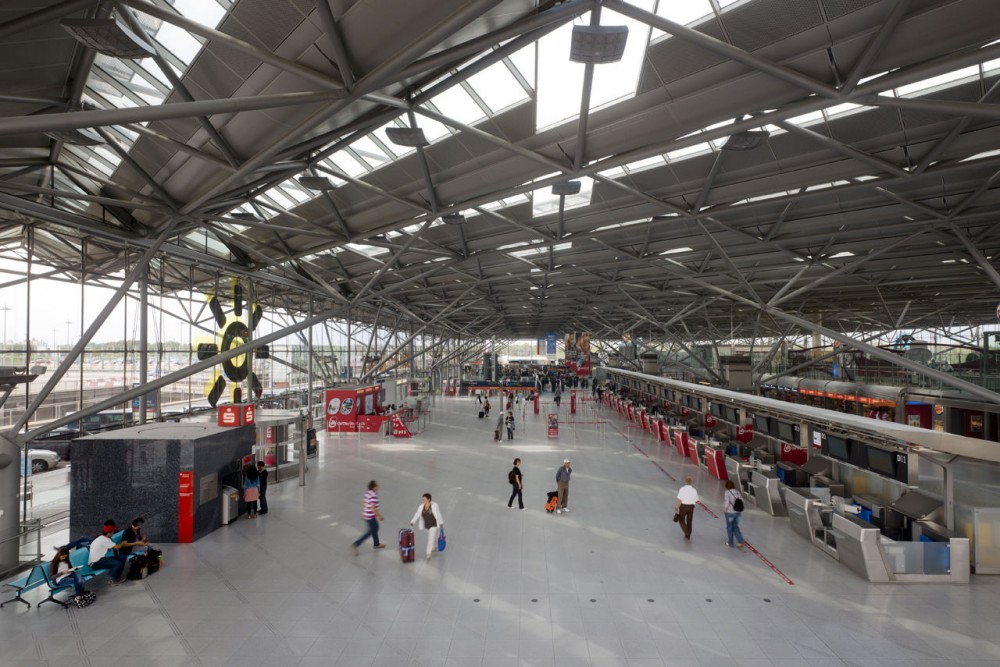 Flashback: Cologne Bonn Airport / Murphy/Jahn