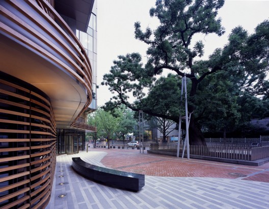 Embassy Of Canada In Korea / Zeidler Partnership Architects