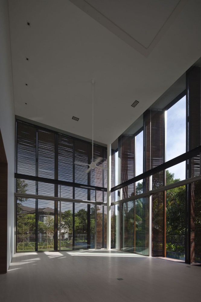 22 Oei Tiong Ham Park / AR43 Architects
