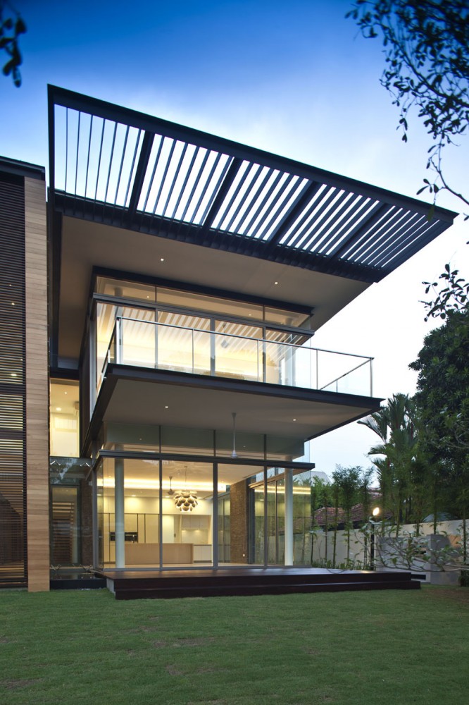 22 Oei Tiong Ham Park / AR43 Architects