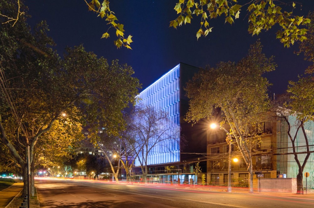 Ombu Building / Mas Fernandez Architects