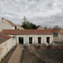 Renovation of an old barn / Comac (2) Courtesy of Comac
