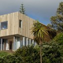 Otama Beach House / David Berridge Architect Otama Beach House / David Berridge Architect © Patrick Reynolds