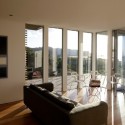 Otama Beach House / David Berridge Architect Otama Beach House / David Berridge Architect © Patrick Reynolds