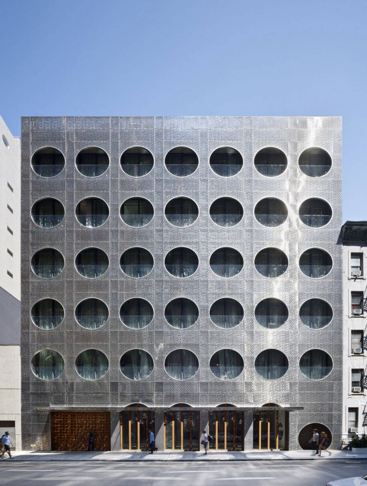 Dream Downtown Hotel / Handel Architects