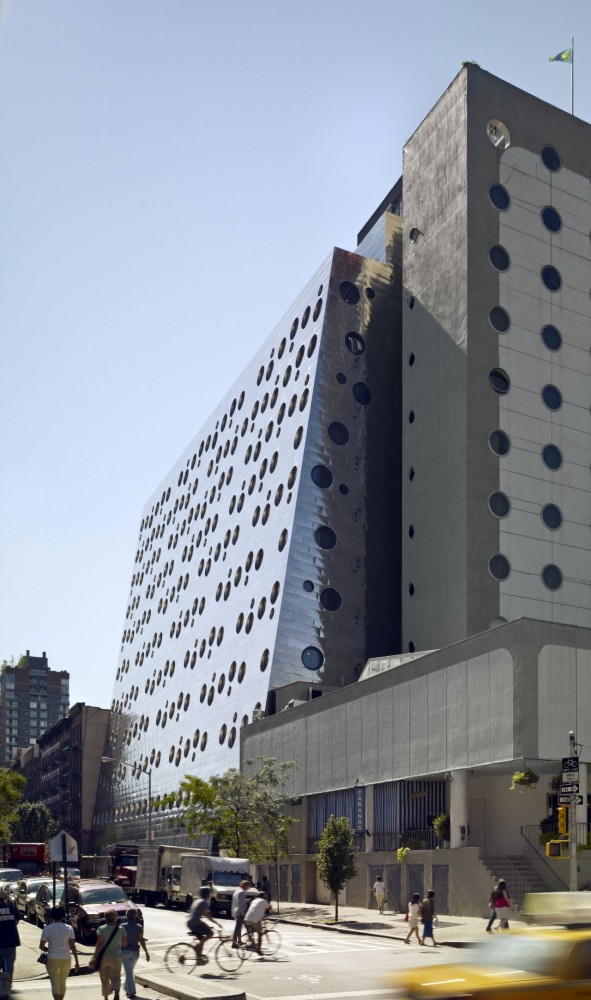Dream Downtown Hotel / Handel Architects