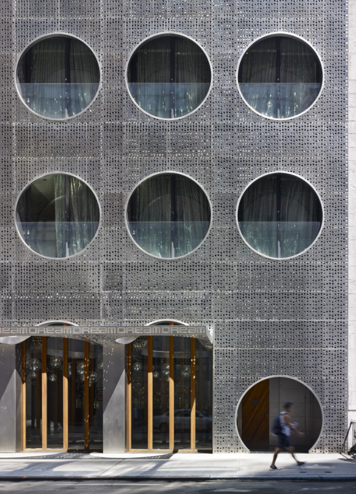 Dream Downtown Hotel / Handel Architects