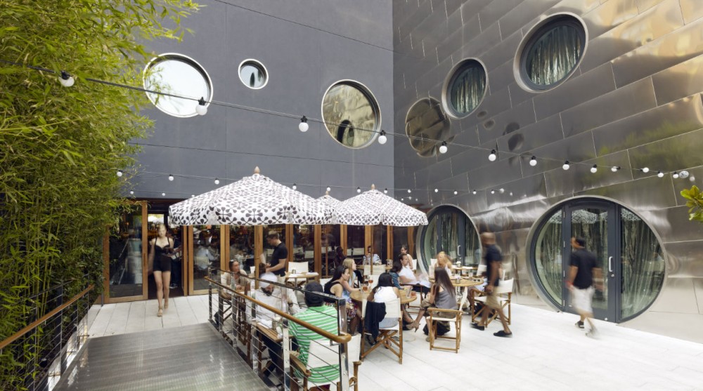 Dream Downtown Hotel / Handel Architects