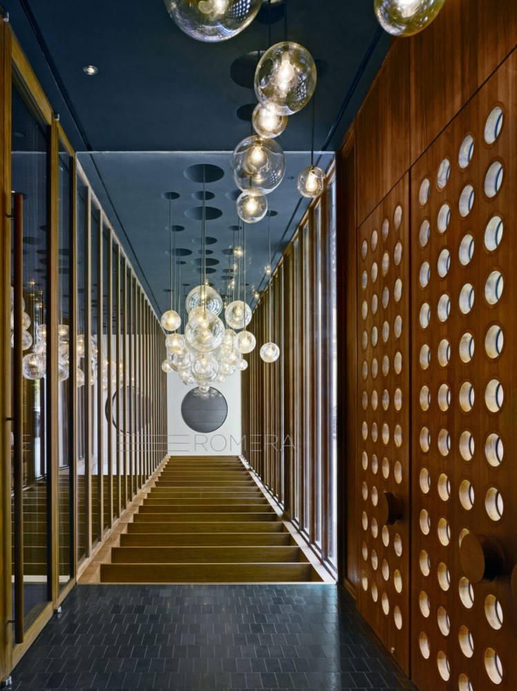 Dream Downtown Hotel / Handel Architects