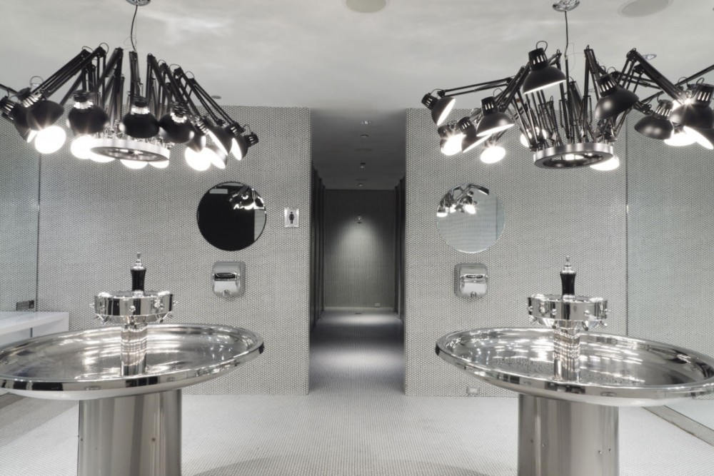 Dream Downtown Hotel / Handel Architects