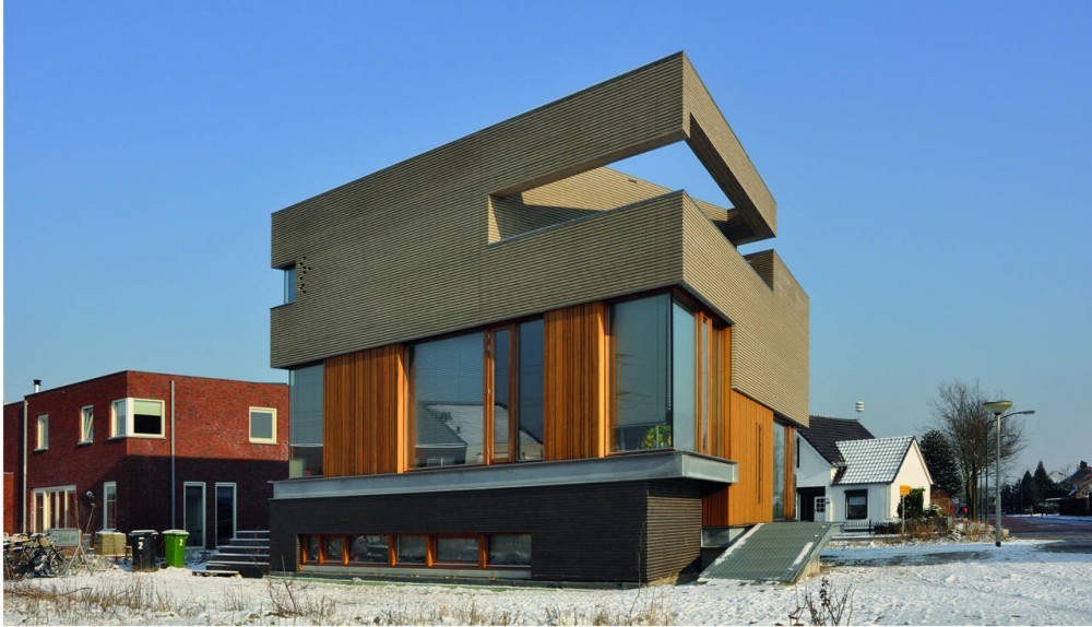 Split View / U Architects