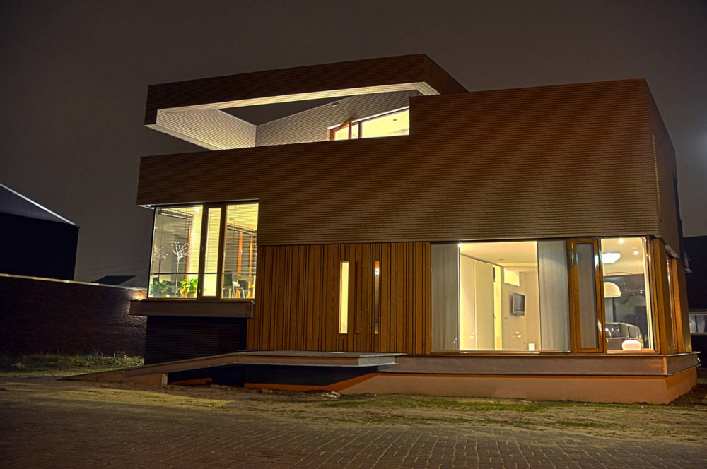 Split View / U Architects
