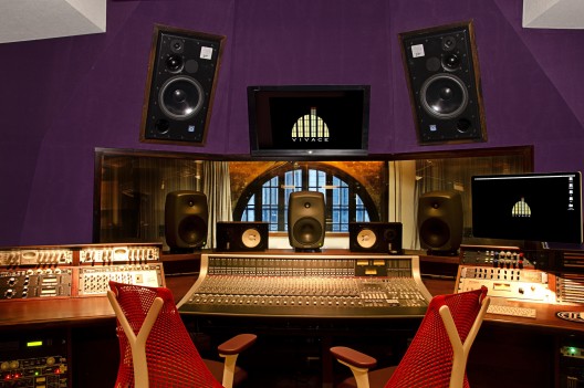Vivace Music Brings World Class WSDG Studio to Uruguay (2)