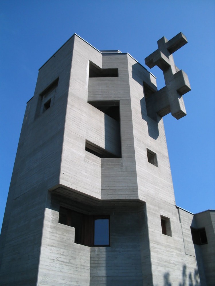 AD Classics: Holy Cross Church in Chur, Switzerland / Walter Förderer