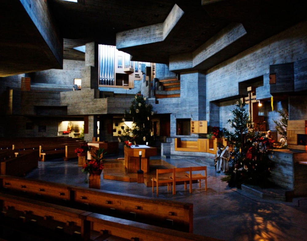 AD Classics: Holy Cross Church in Chur, Switzerland / Walter Förderer
