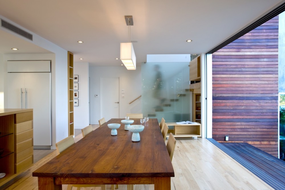Redesdale Residence / Space International