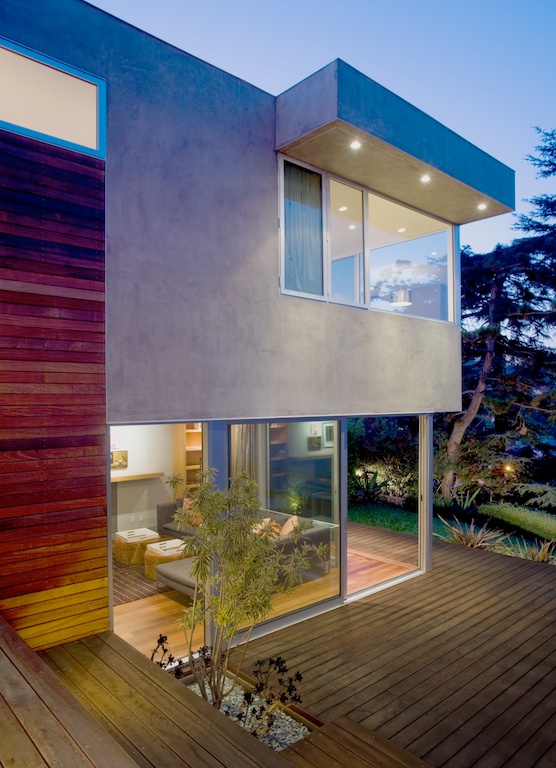 Redesdale Residence / Space International