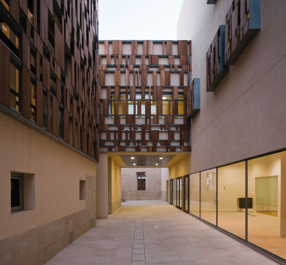 Renovation of the Baeza Town Hall / Viar Estudio Arquitectura
