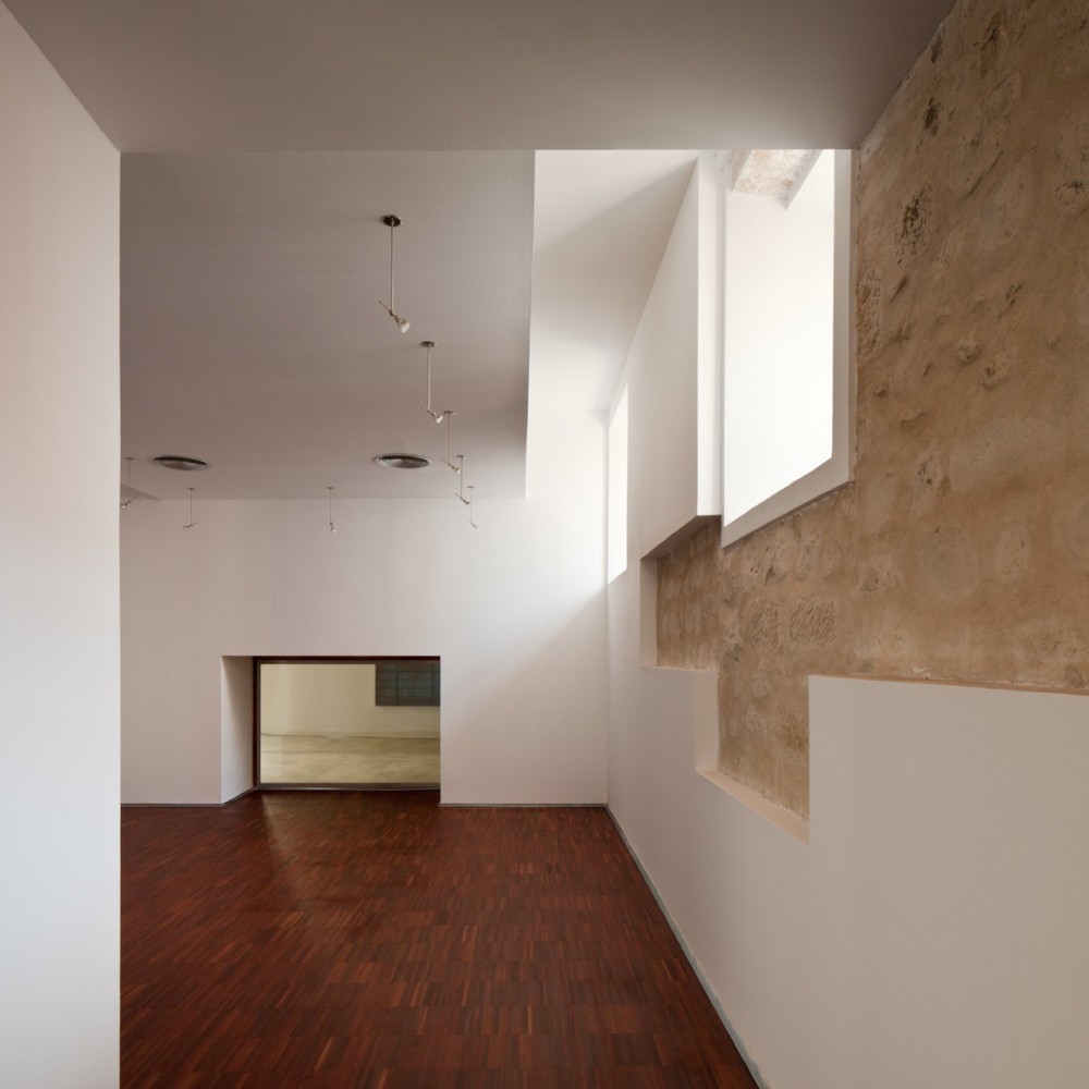 Renovation of the Baeza Town Hall / Viar Estudio Arquitectura