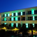Yellow Hotel / PLAN Associated Architects Yellow Hotel / PLAN Associated Architects © Hugo Fonseca