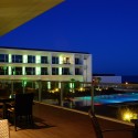 Yellow Hotel / PLAN Associated Architects Yellow Hotel / PLAN Associated Architects © Hugo Fonseca