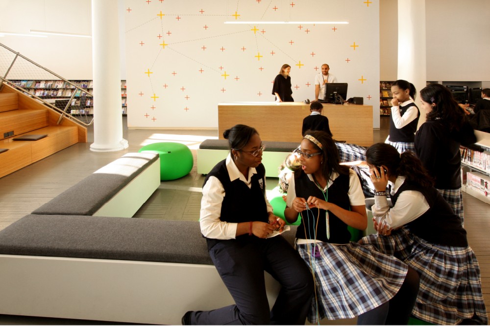 Hamilton Grange Teen Center / Rice+Lipka Architects