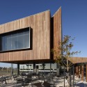 Saltwater Coast Lifestyle Centre / NH Architecture (9) Saltwater Coast Lifestyle Centre / NH Architecture (9) © Dianna Snape