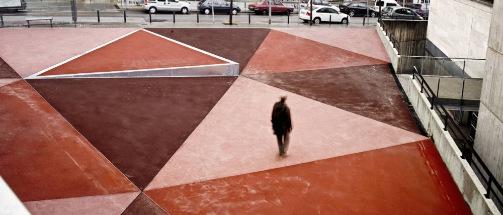 La Salut Market Square / Vora Arquitectura
