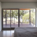Postcard House / Hufft Projects Courtesy of Hufft Projects