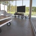Postcard House / Hufft Projects Courtesy of Hufft Projects