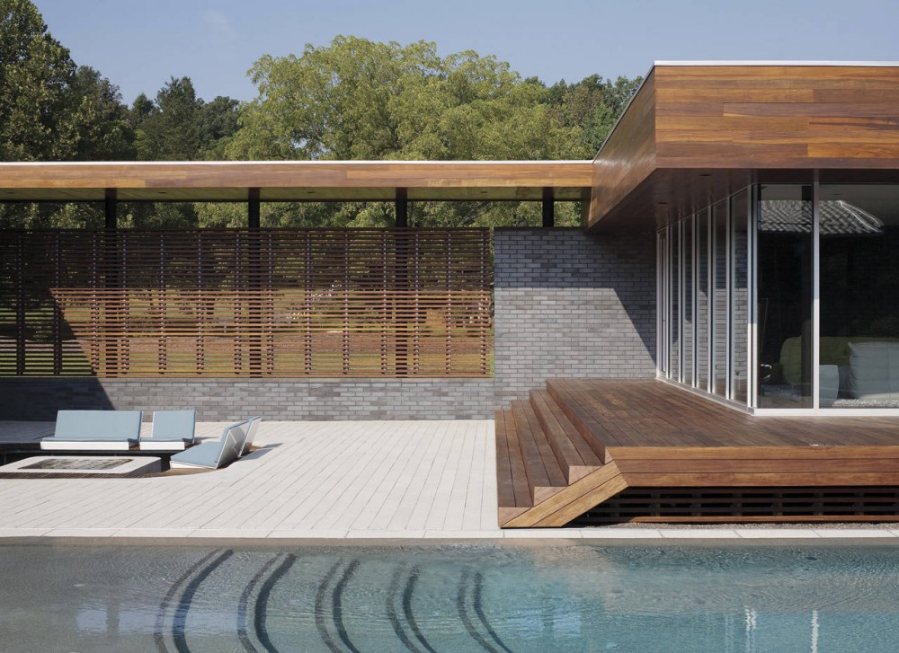 Curved House / Hufft Projects