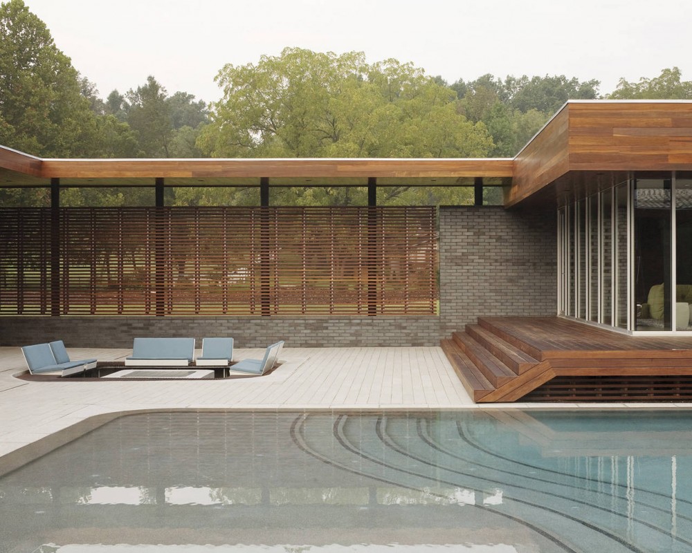 Curved House / Hufft Projects