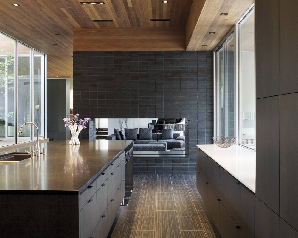 Curved House / Hufft Projects