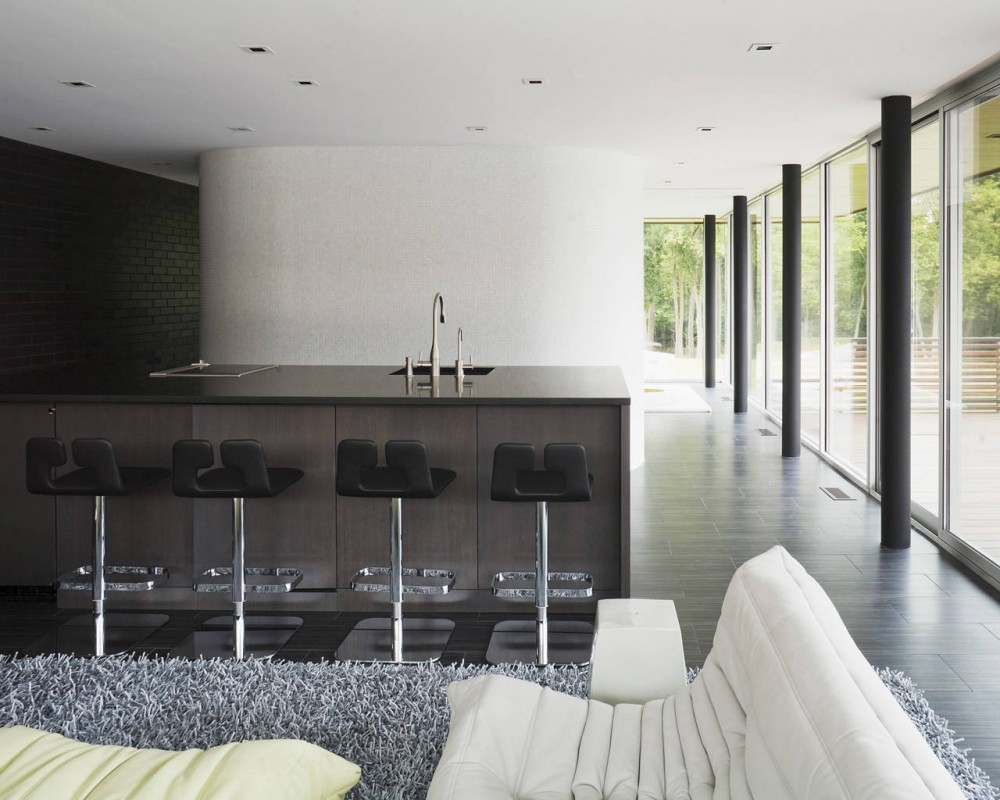 Curved House / Hufft Projects