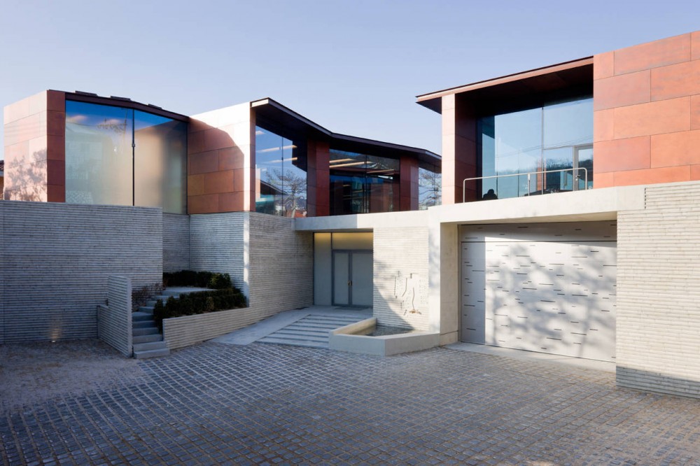 Daeyang Gallery and House / Steven Holl Architects