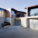 Daeyang Gallery And House / Steven Holl Architects Daeyang Gallery And House / Steven Holl Architects © Iwan Baan