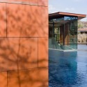 Daeyang Gallery And House / Steven Holl Architects Daeyang Gallery And House / Steven Holl Architects © Iwan Baan