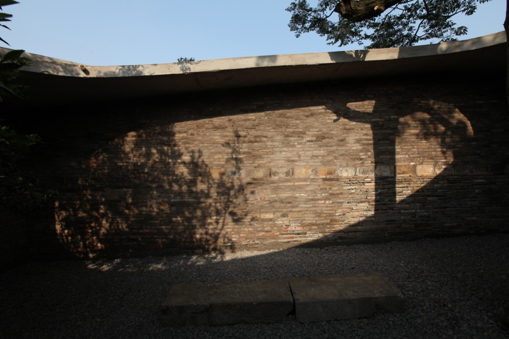 Twin Trees Pavilion / Atelier Archmixing