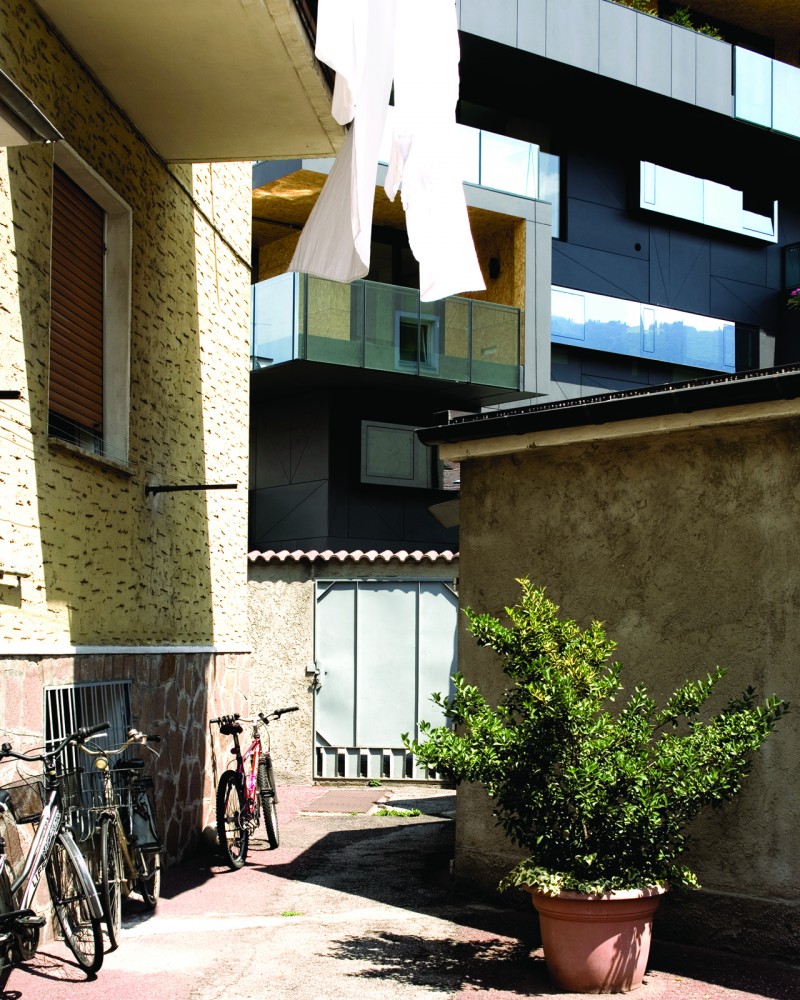 Villa Urbana Domus Radicalis / Metrogramma
