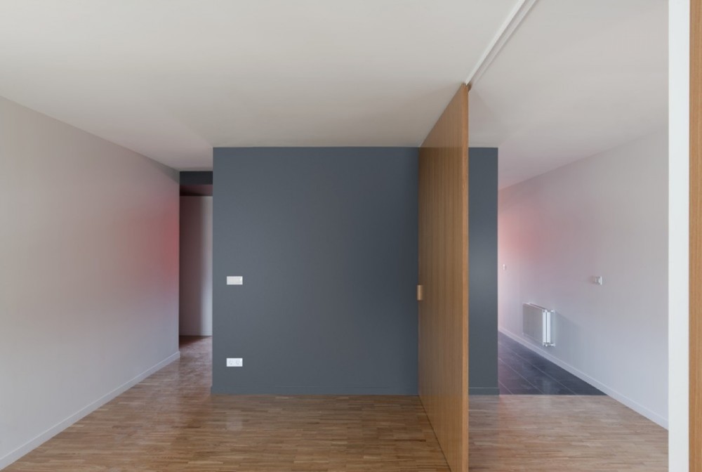 242 Social Housing Units in Salburúa / ACXT