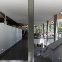 Italian-Venezuelan Centre New Services Building / Roberto Puchetti © Roberto Puchetti