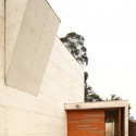 Los Nogales School Chapel / Daniel Bonilla Arquitectos Los Nogales School Chapel / Daniel Bonilla Arquitectos © Ricardo Amado Fotografía