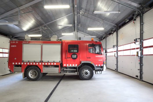 Fire Station In Girona / Mizien