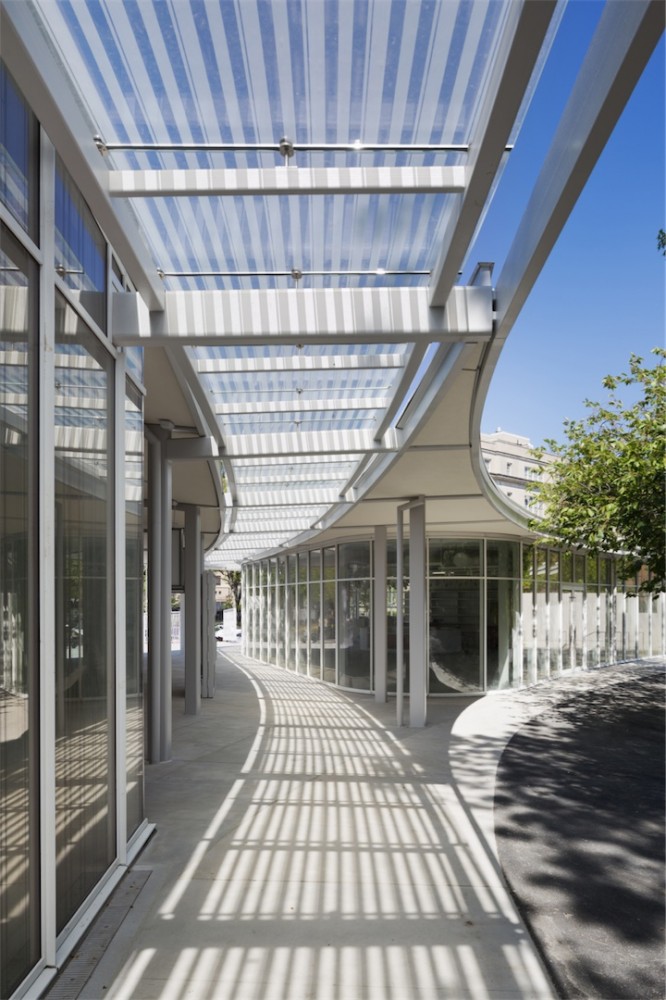 Brooklyn Botanic Garden Visitor Center Opens to the Public