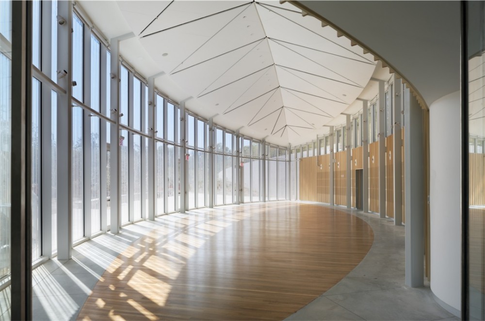 Brooklyn Botanic Garden Visitor Center Opens to the Public