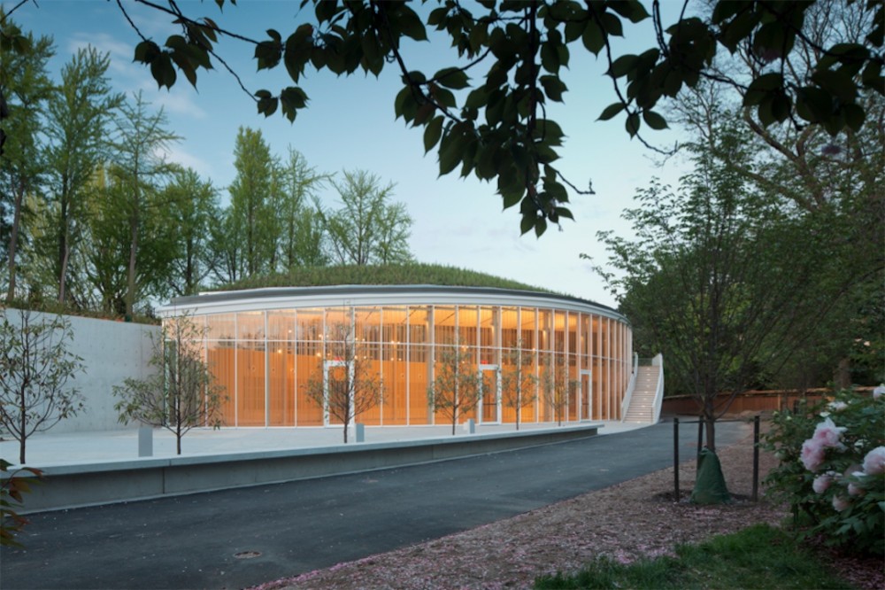 Brooklyn Botanic Garden Visitor Center Opens to the Public
