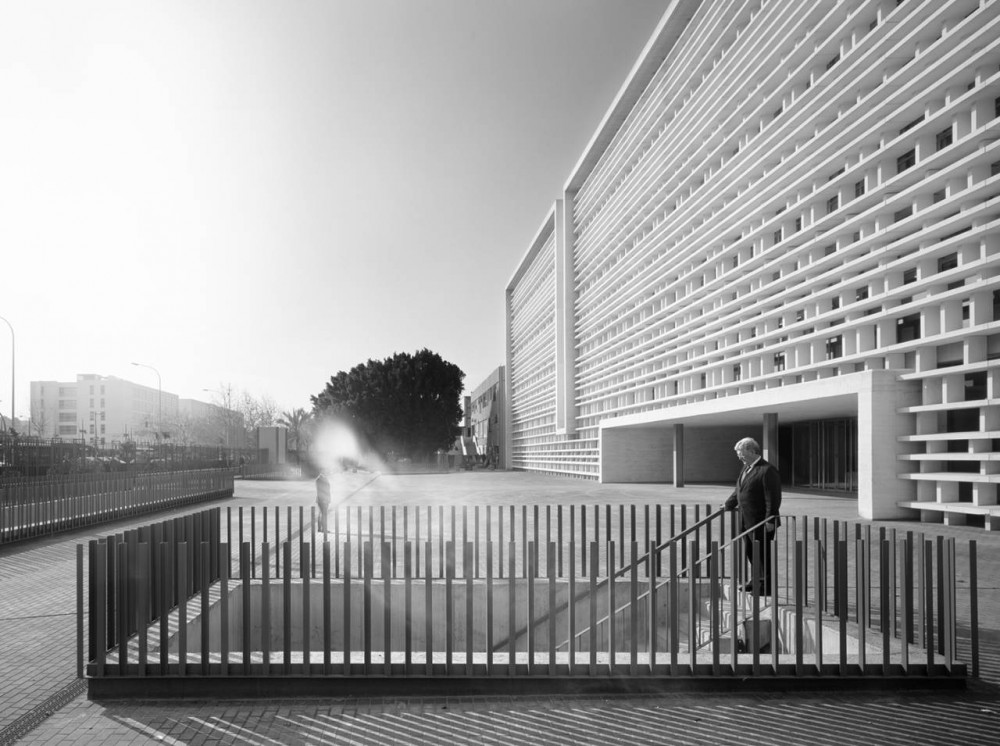 Universidad Politecnica de Valencia Expansion / Corell Monfort Palacios Arquitectos