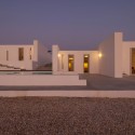 The Edge Summer Houses / React Architects The Edge Summer Houses / React Architects © Elias Chandelis